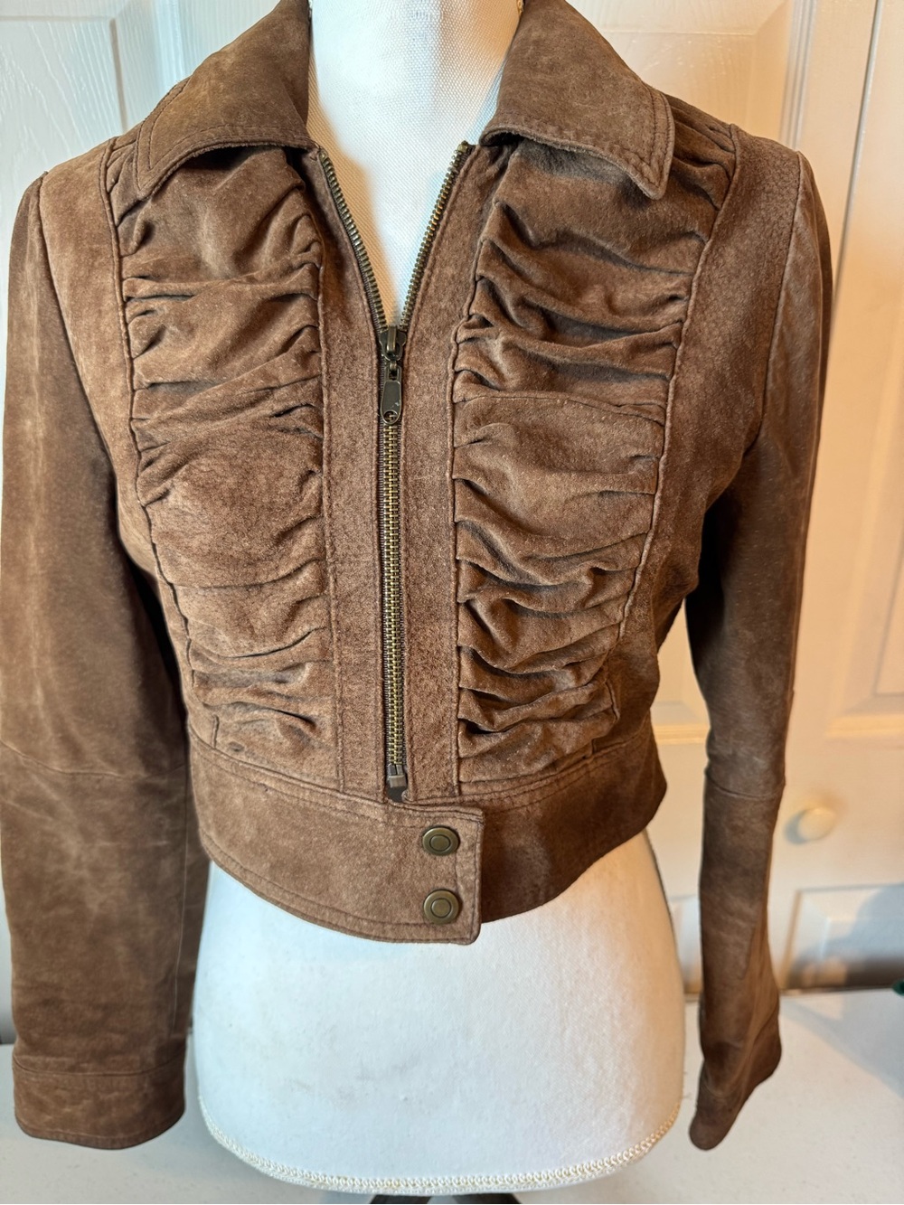 Women's Brown Ruffled Zip-Front Leather Jacket - Picture 2 of 9